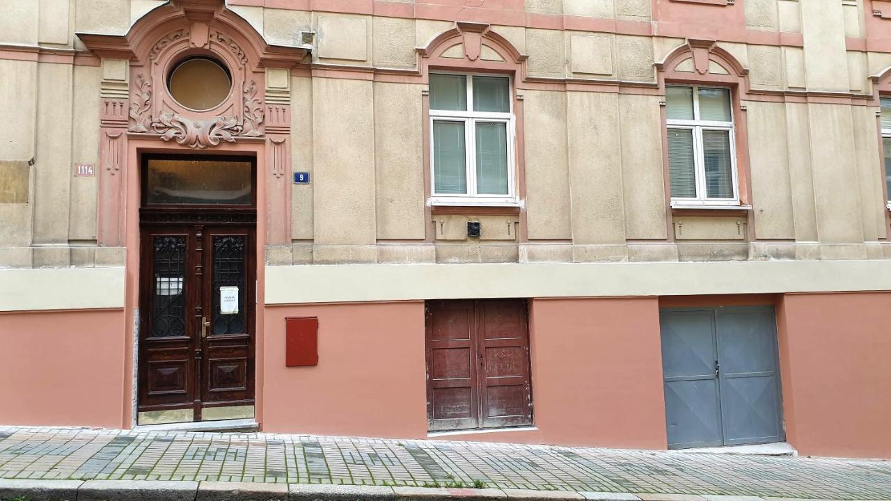 Spa Apartment Raisova Karlovy Vary Exterior photo